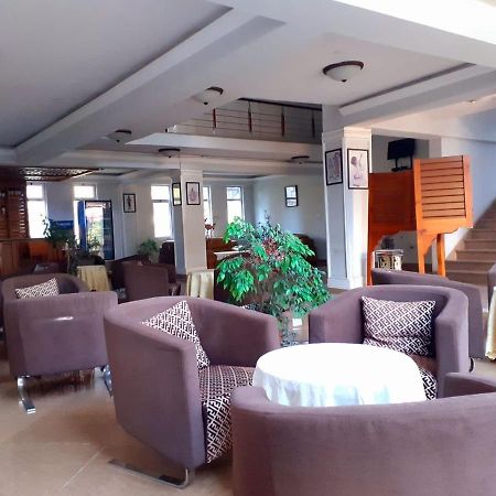 Amenities Hotel 亚的斯亚贝巴 外观 照片