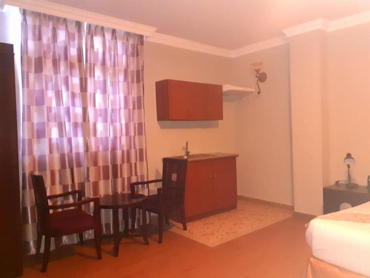Amenities Hotel 亚的斯亚贝巴 外观 照片